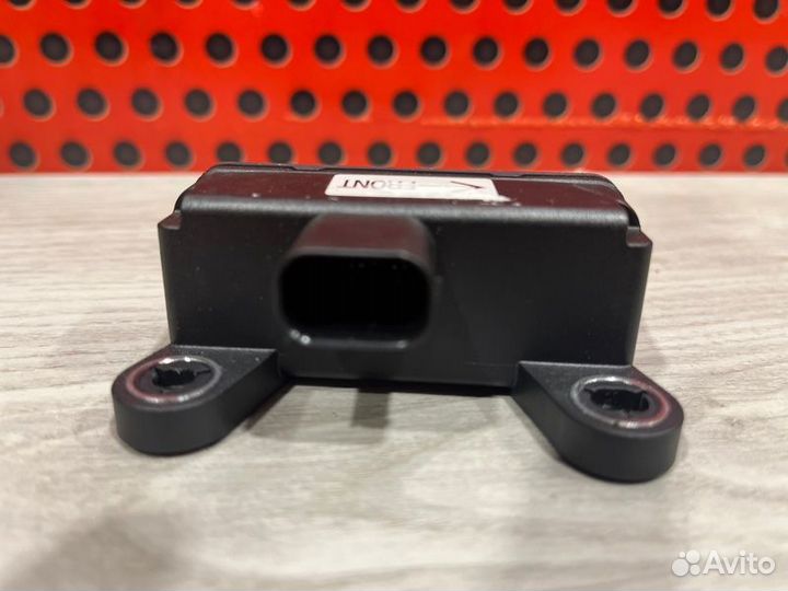 Датчик ускорения Porsche Cayenne 958 2016