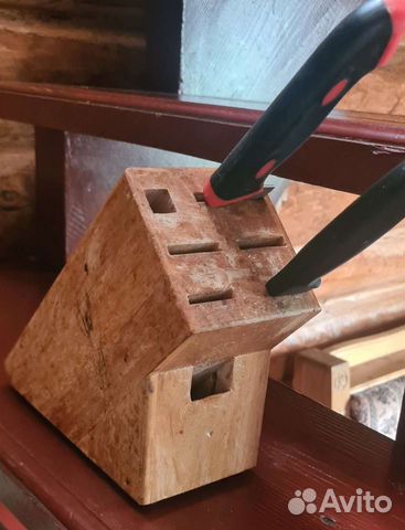 Подставка для кухонных ножей