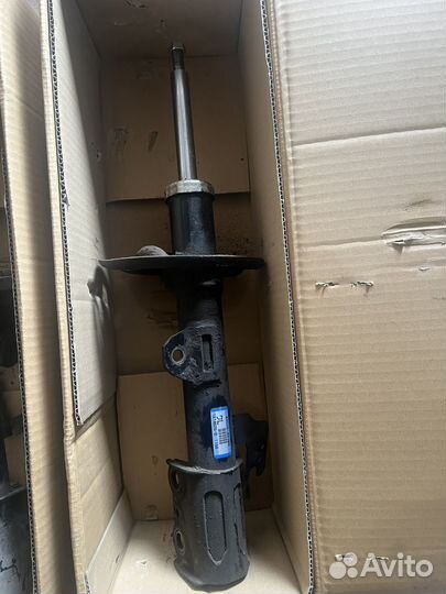 Амортизаторы на тайота хайлендер 2012 года