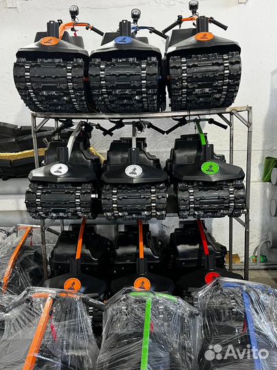 Мотосноуборд по глубокому снегу