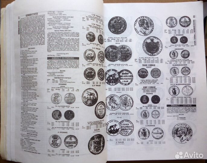 Каталог иллюстрированный Монеты мира