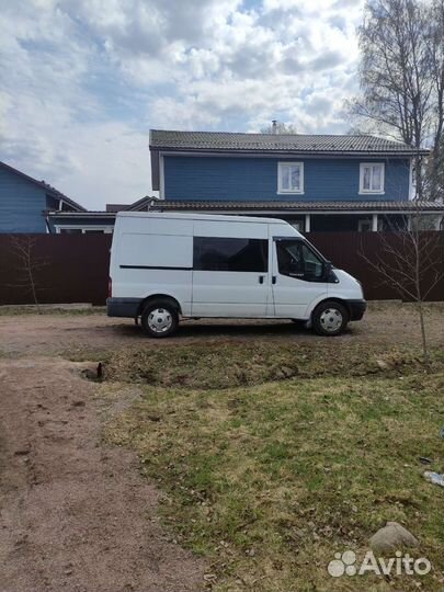 Ford Transit цельнометаллический, 2009