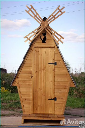 Уличный туалет деревянный SKU001