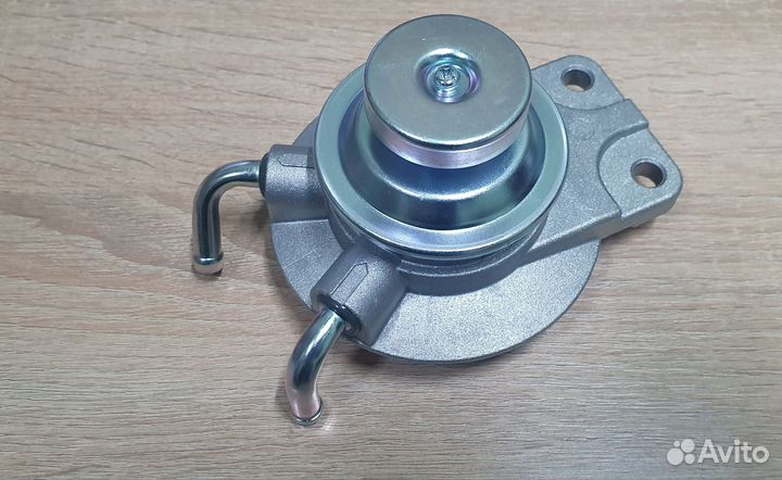 Насос подкачки топлива Pajero Delica