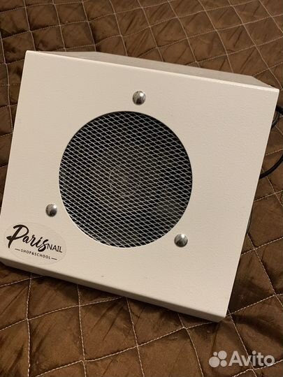 Вытяжка/пылесос для маникюра Paris nail