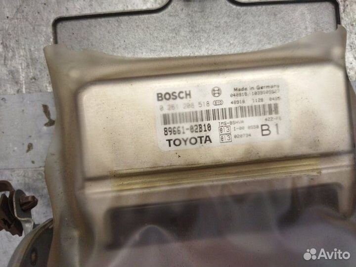 Блок управления двигателем Toyota Corolla E12 1.4