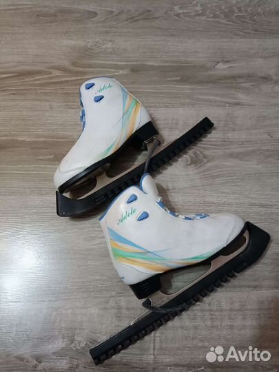 Коньки зимние женские 35 р + чехлы + сумка