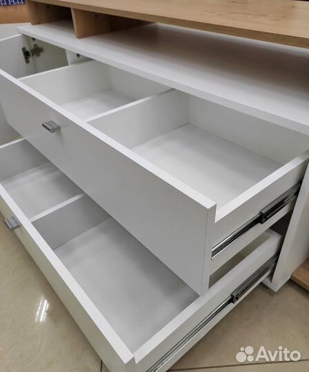 Тумба под тв «Ланс К-202» белая