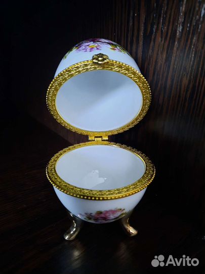 Шкатулка (яйцо) сувенир