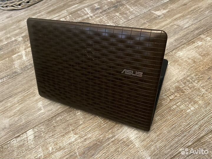 Нетбук asus Eee PC 1008P Karim Rashid collection