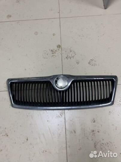 Решетка радиатора Skoda Octavia A5