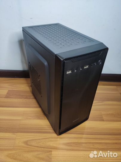 Компьютер amd athlon 200ge 3.2грц/8озу/vega 3 2гб