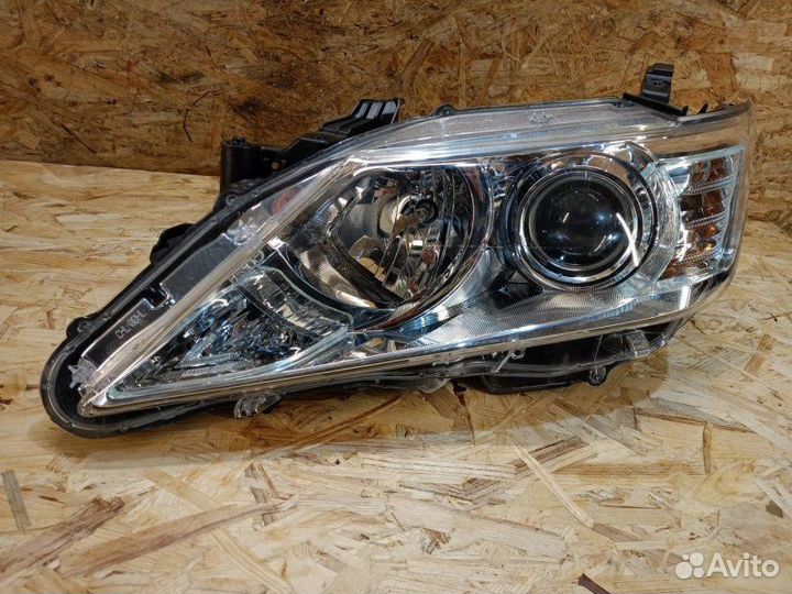Фара левая Toyota Camry XV50