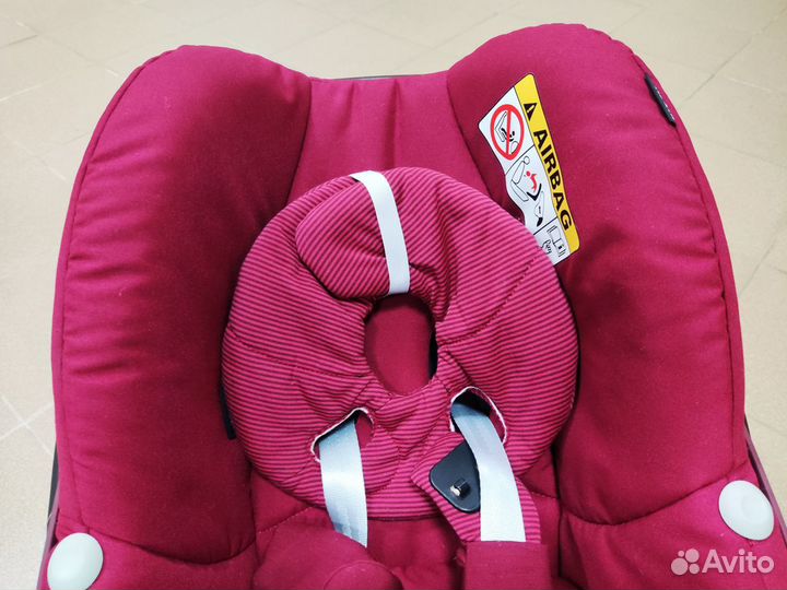 Автокресло Maxi-Cosi Pebble Pro red + Isofix