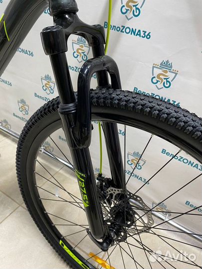 Велосипед горный Stels Navigator 700 MD 27.5