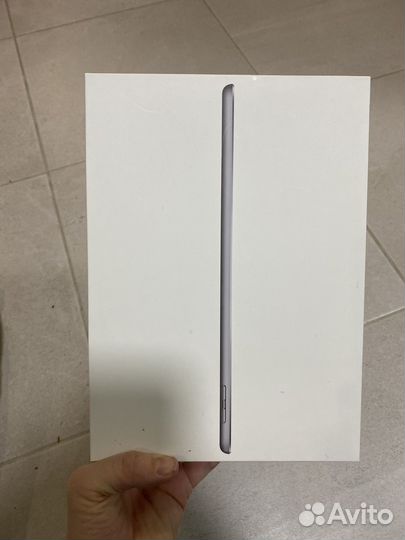 Коробка от iPad air