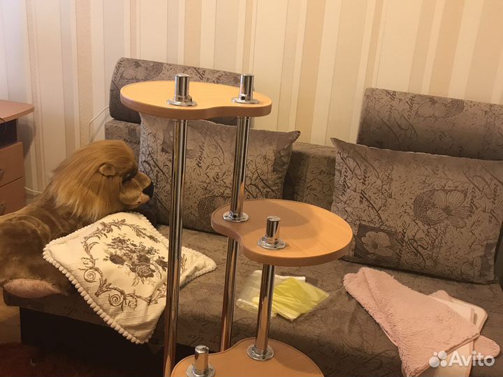 Продается пподставка для цветов