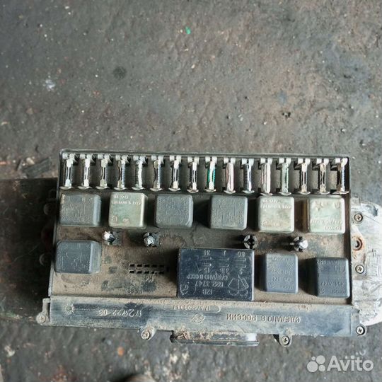 Блок предохранителей москвич 2141