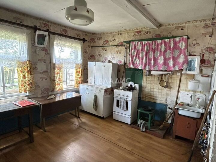 Дом 56 м² на участке 30 сот.