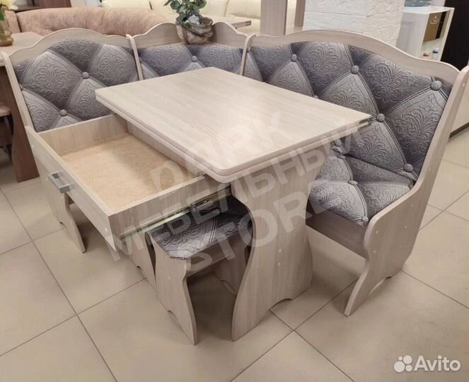 Уголок кухонный