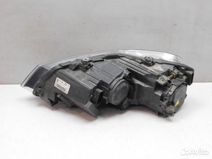 Фара правая Volkswagen Polo