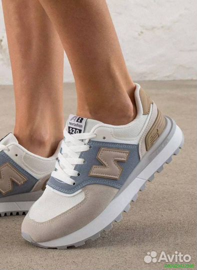 Кроссовки женские на весну-лето