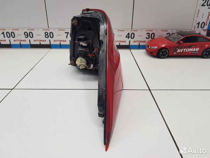 Фонарь задний левый (Mercedes-Benz GLE)