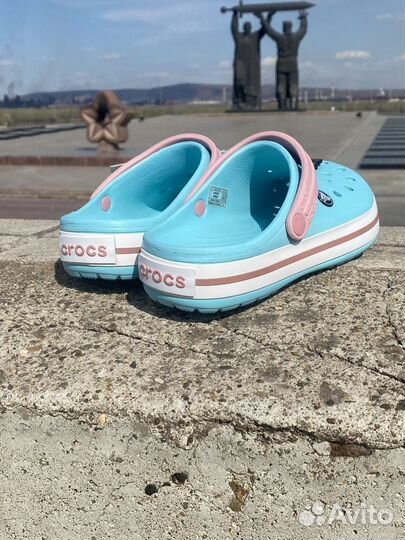 Crocs женские