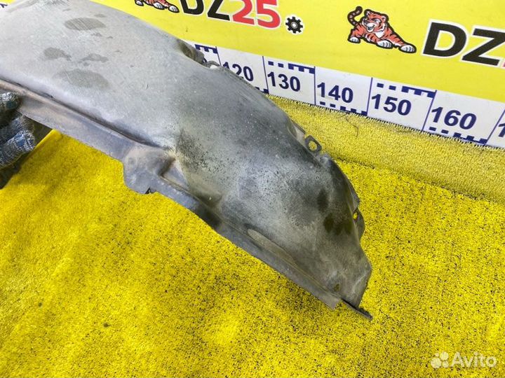 Подкрылок передний правый Suzuki Jimny 145469