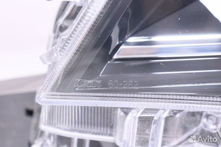 Фара левая новая ориг Toyota Land Cruiser Prado