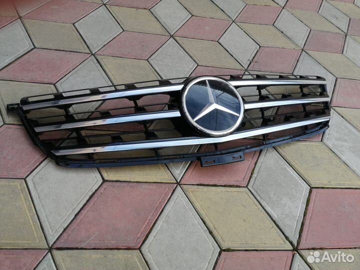 Решетка радиатора на Mersedes-Benz W166