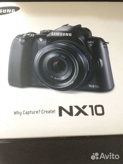 Samsung NX10 Kit 30mm F2.0