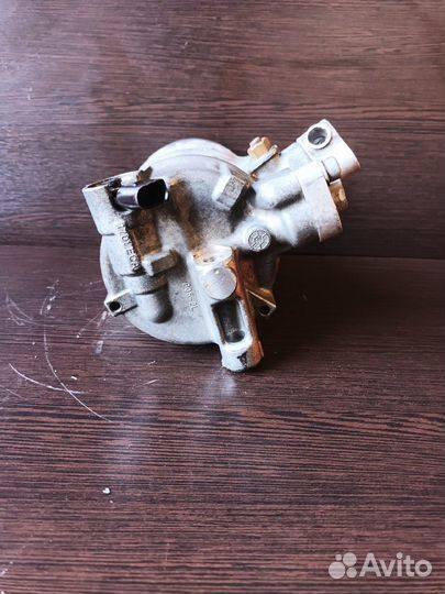 Компрессор кондиционера Jetta 6 Octavia 5n0820803c