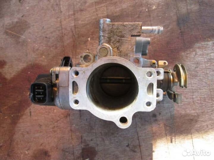 Дроссельная заслонка Toyota Mark Ii GX100 1G-FE