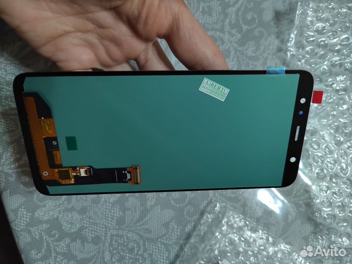 Samsung galaxy a6 plus экран