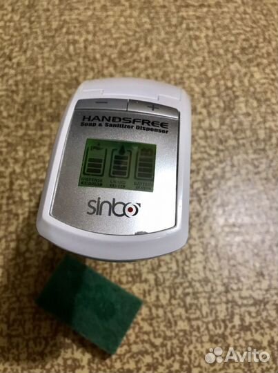 Автоматический дозатор жидкого мыла