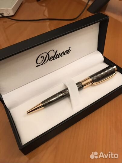 Ручки Balmain и Delucci