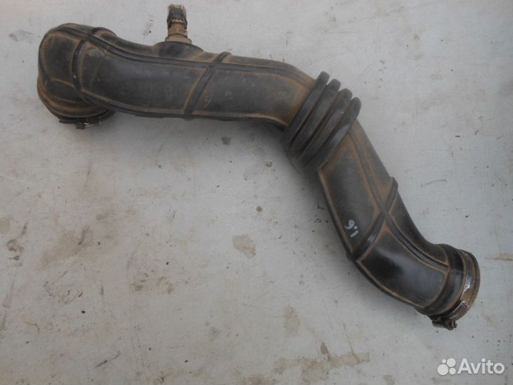 Патрубок воздушного фильтра (гофра) Ford Escort