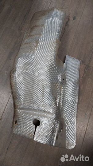 Тепловой экран Mercedes Gl 500 4Matic 166 278.928