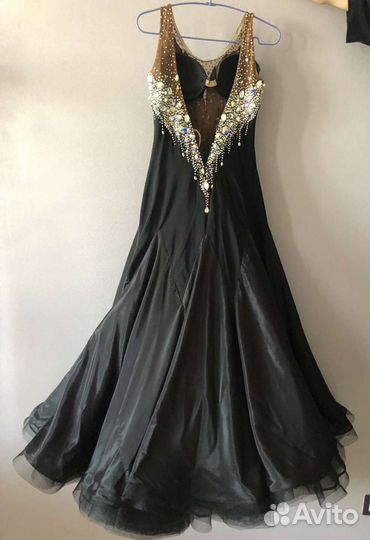 Платье для бальных танцев