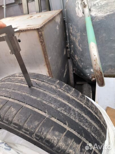Bridgestone Dueler H/P 235/55 R17 99V