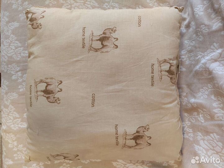 Декоративная подушка