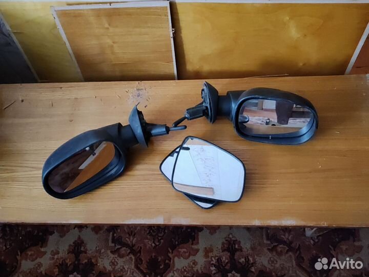 Зеркала на renault logan
