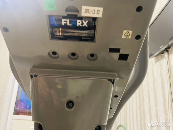 Эллиптический тренажер HouseFit HB-8189EL