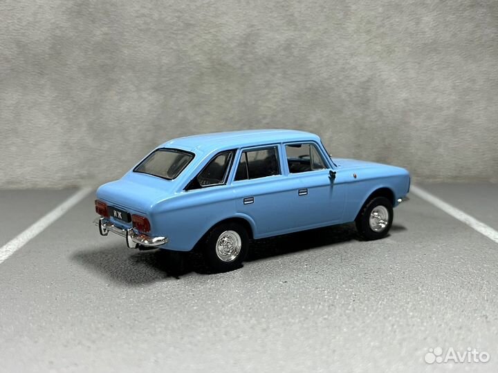 Коллекционная модель Иж-21251 Комби 1:43 DeA