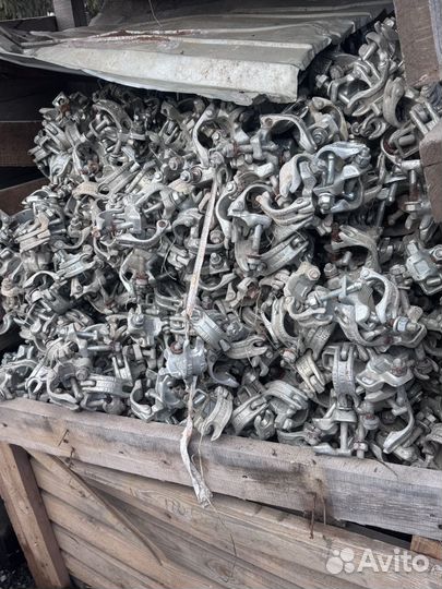 Хомуты для строительных лесов