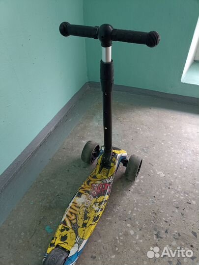 Самокат детский трехколесный бу