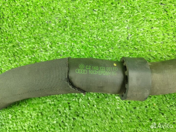 Патрубок охлаждающей жидкости Audi A3 8P