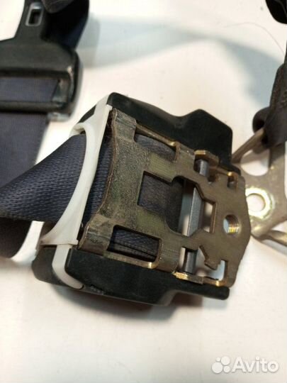 Ремень безопасности задний левый Mercedes-Benz