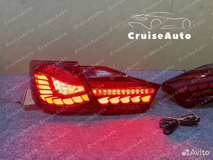 Задние фонари Camry 50 2011-2014 тюнинг с анимацие